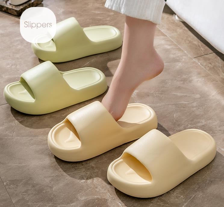 Bread Shoes Home Slippers: Non-slip Indoor Bathroom Slippers