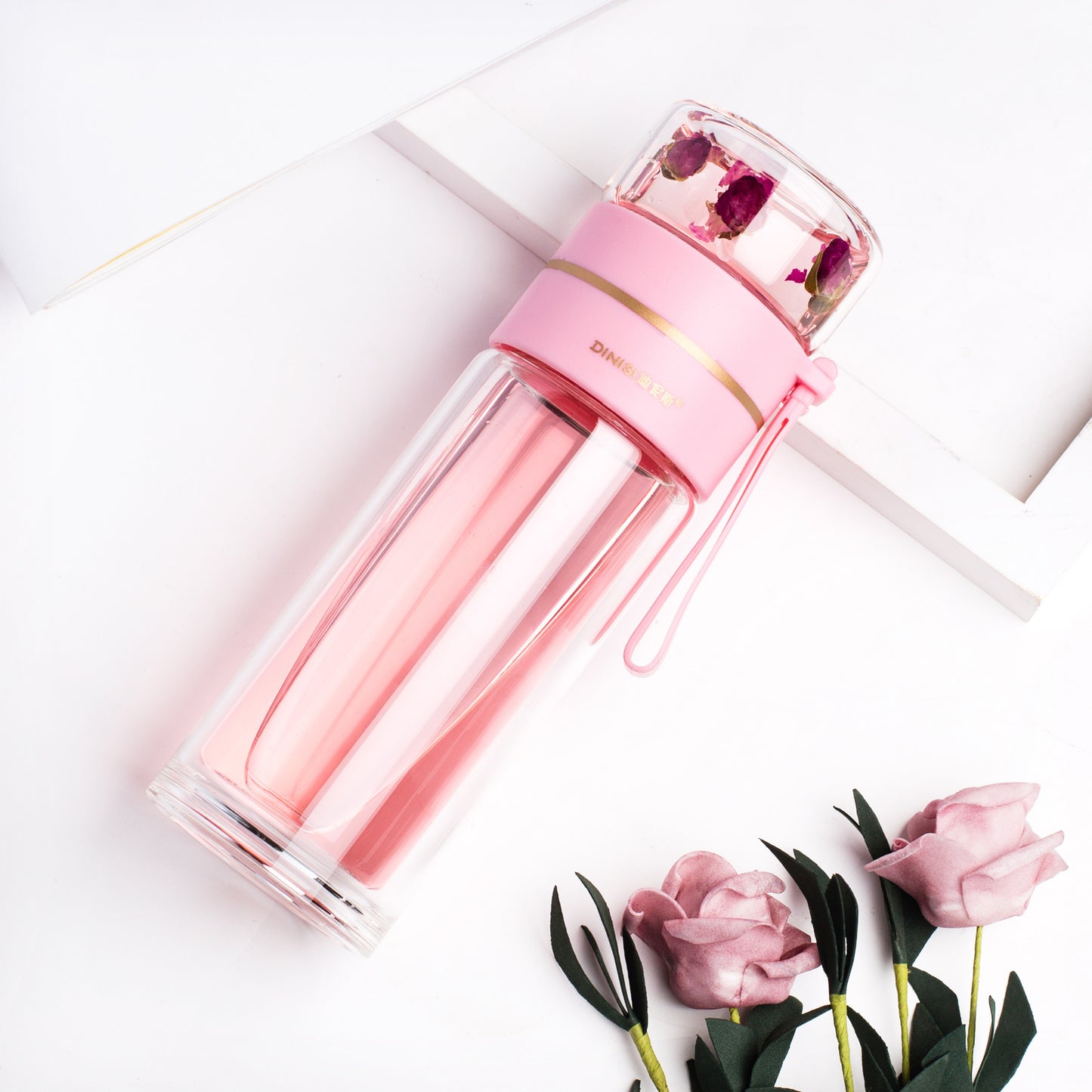 Glass Water Bottle With Tea Infuser Filter Tea Separation Double Wall Glass Bottle Leakproof Water Bottle Pink 450ml