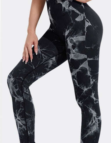 Sculpted Splendor: Seamless Tie-Dye Yoga Pants for Women Black